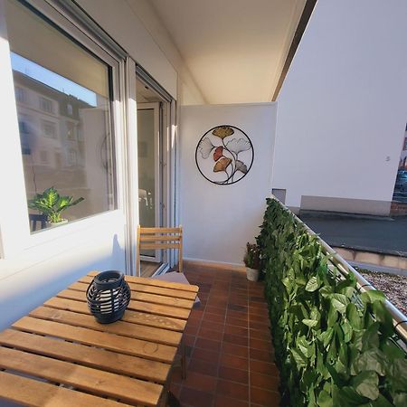 Zentrales Apartment Mit Balkon Und Parkplatz Trier Luaran gambar