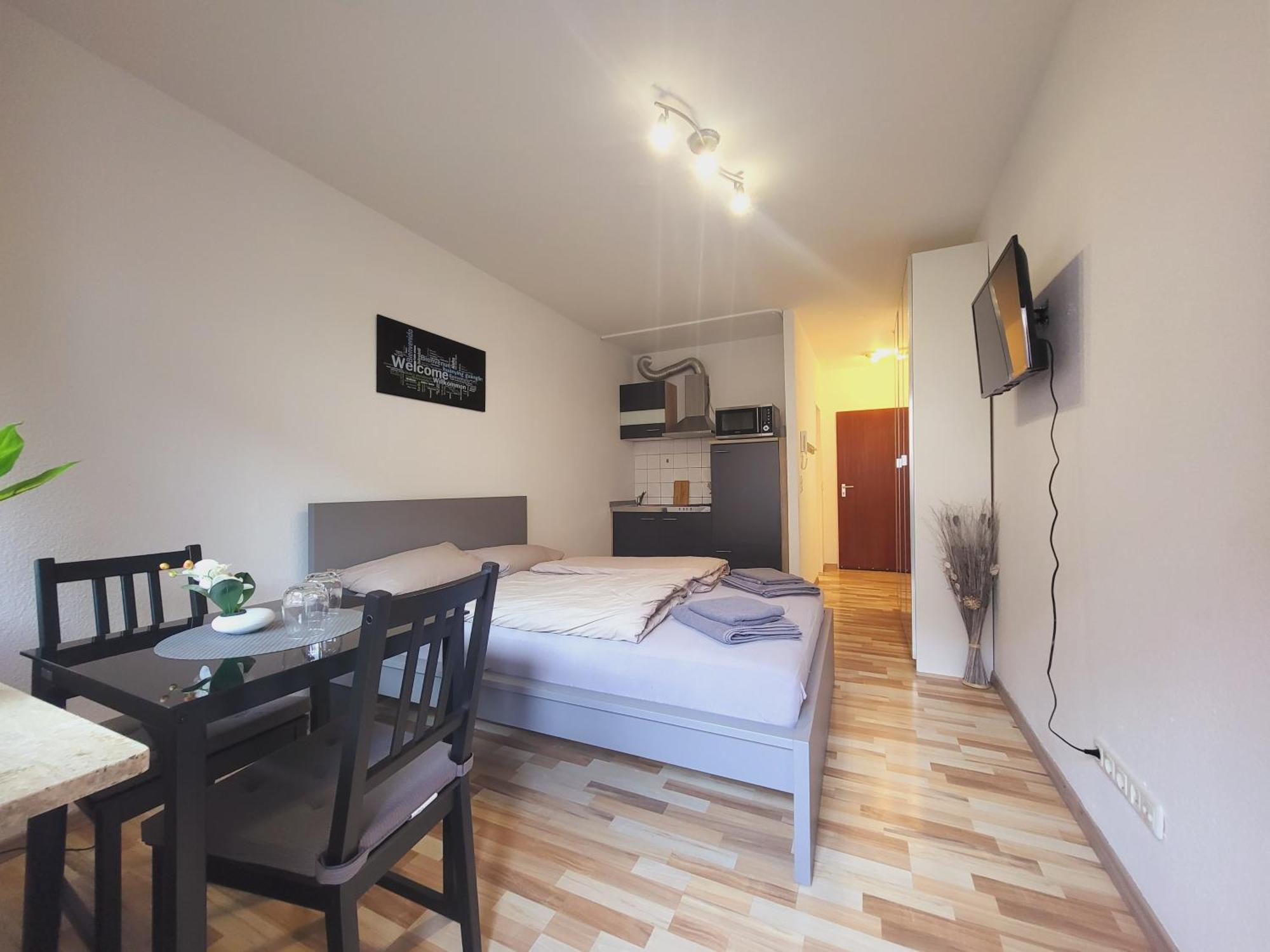 Zentrales Apartment Mit Balkon Und Parkplatz Trier Luaran gambar