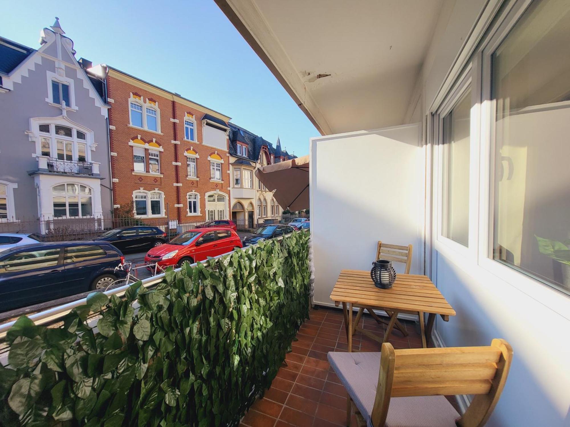 Zentrales Apartment Mit Balkon Und Parkplatz Trier Luaran gambar